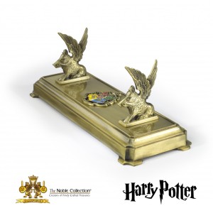 Harry Potter Hogwarts House Wand Stand